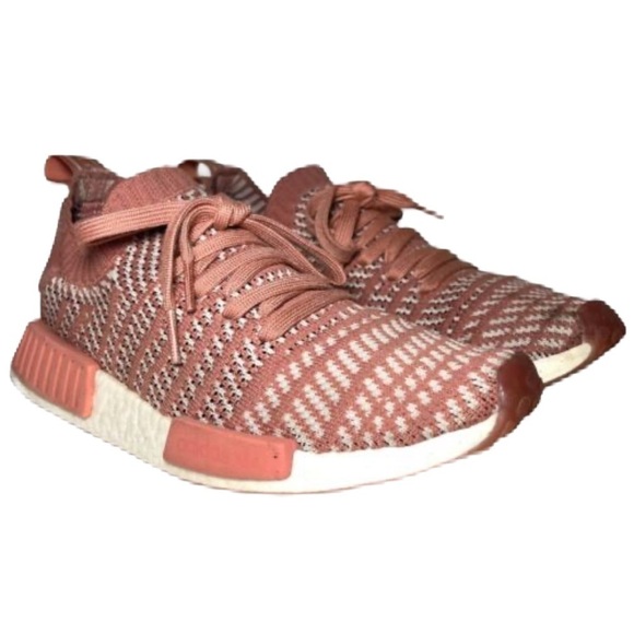 Adidas Womens NMD R1 Primeknit Pink Running Shoes - Picture 1 of 13